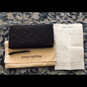SOLD Louis Vuitton Empreinte Secret Wallet